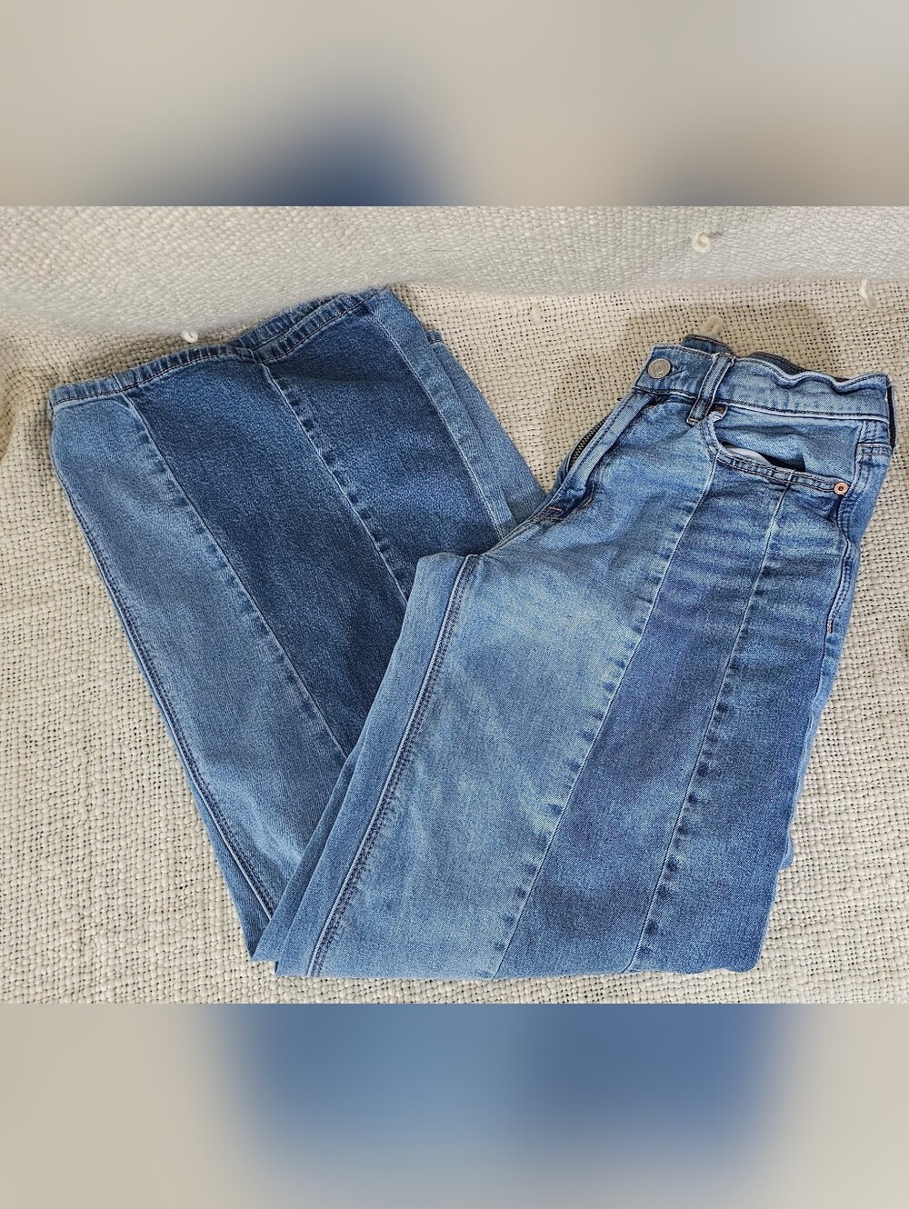 American Eagle Outfitters Light Blue Denim Two Tone Jeans Size 00